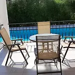 Bougainvillea With Privite Pool *