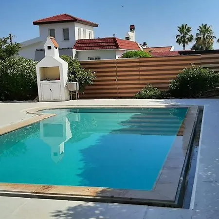 Bougainvillea With Privite Pool Vasilia